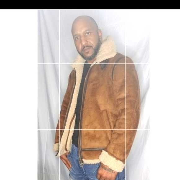 Guess Unisex Coat - Picture 3 of 4